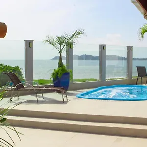  Casa de Férias Casa Frente Mar - Penha/sc